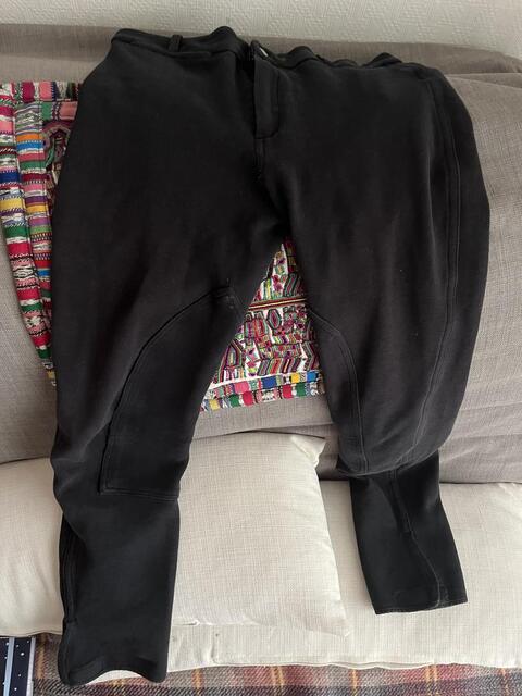 Pantalon fouganza taille 14 ans