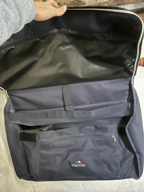sac porte accessoires de box Equiline