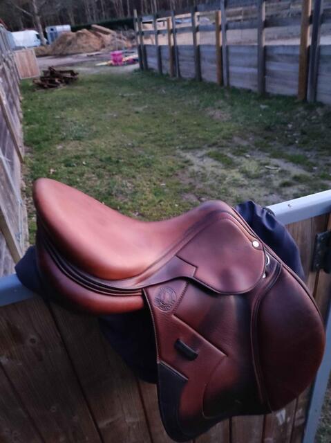 Selle Antarès Signature doublée veau