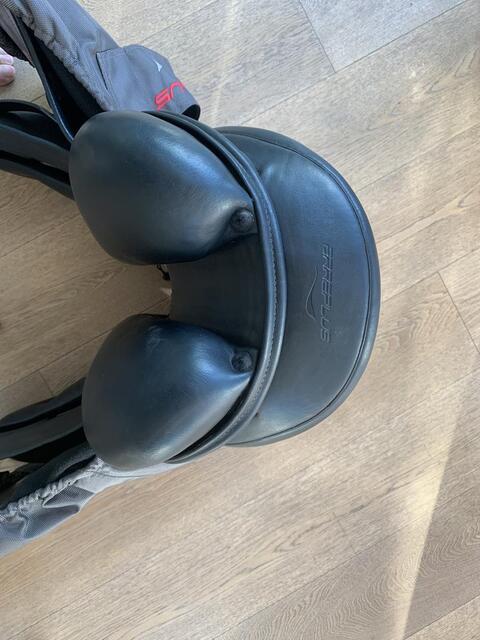 Selle Erreplus Adelinde taille 17