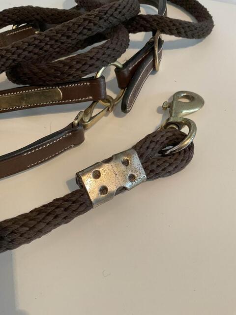 Licol en cuir Éric Thomas + longes d’attache