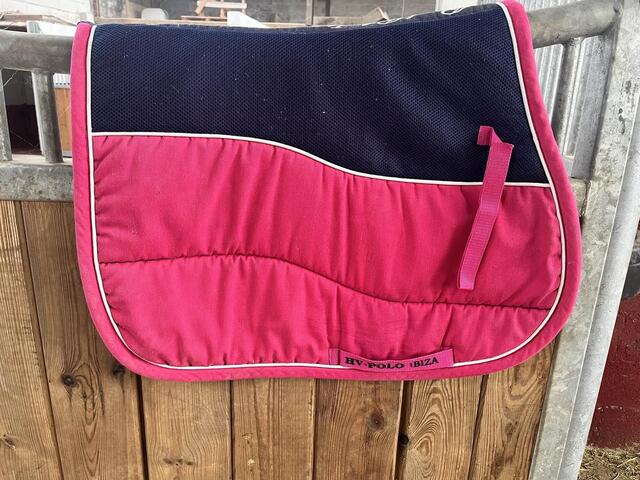 tapis fuschia HV