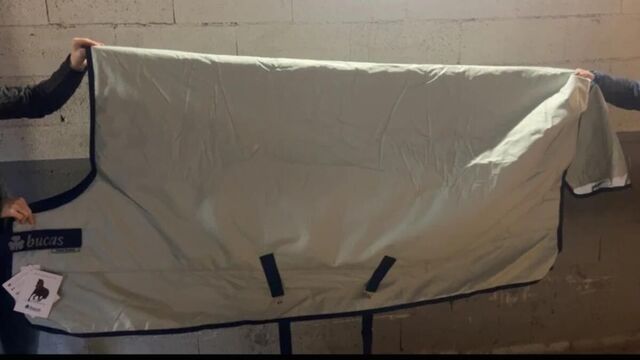 Couverture Bucas power turnout extra high neck