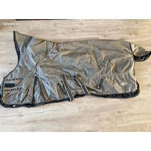 Couverture impermeable 500g 135cm 1680deniers