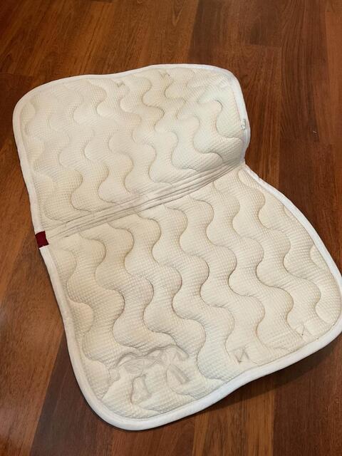 Tapis Pénélope rouge bordeaux