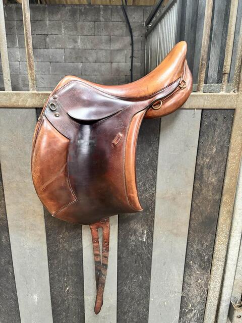 🐴 Selle Forestier Endurance / Mixte – 17’’
