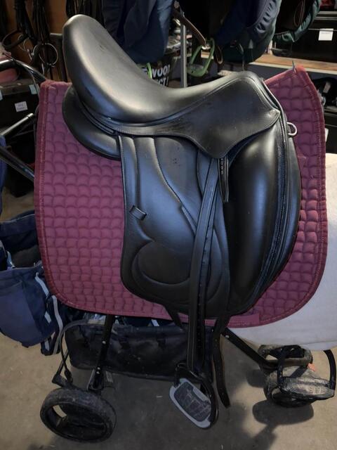 Selle dressage Antarès