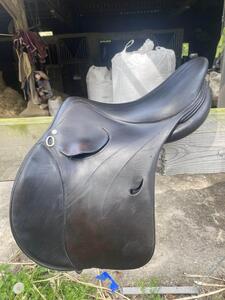 selle devoucoux 16’