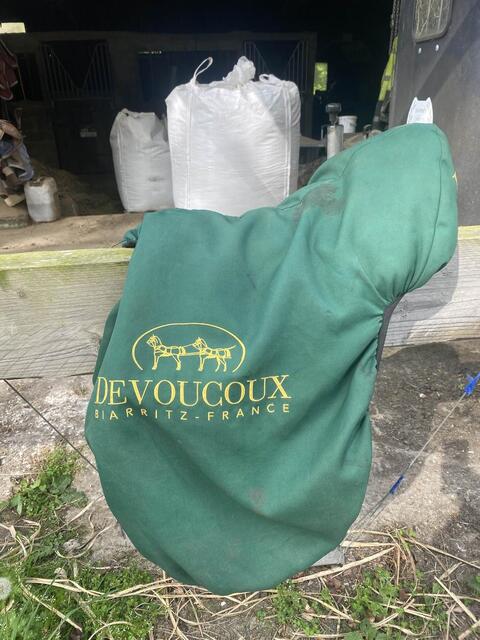 selle devoucoux 16’