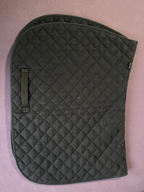 tapis fouganza noir