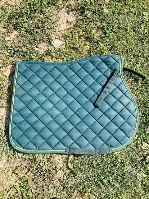 Tapis de selle taille cheval