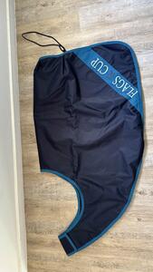 - couvre reins polaire imperméable Flags and cup, neuf, bleu marine, taille 125 (poney)