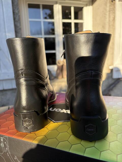 Boots Flex On