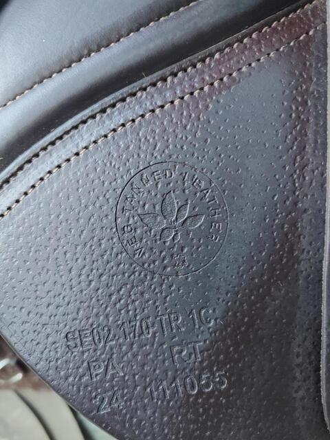 Selle CWD parfait état