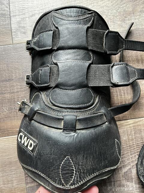 Guêtres cuir CWD