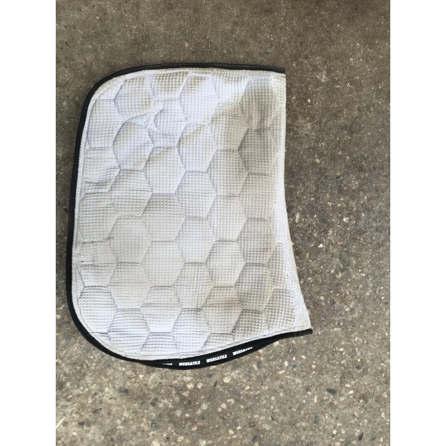 Tapis noir cyber Wersatile