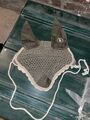 Ensemble poney tapis brodé "Elise" et bonnet vert amande HFI