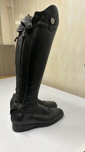 Bottes Harley Tucci
