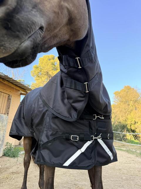 Couverture Extérieur 600D | Imperméable & Respirante 🛡️