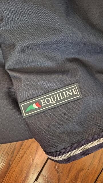 Couverture imperméable de monte