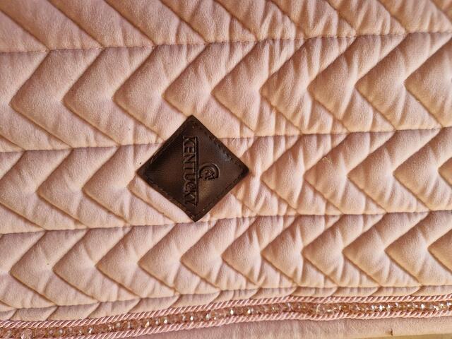 Tapis dressage kentucky velvet Pearl rose pale