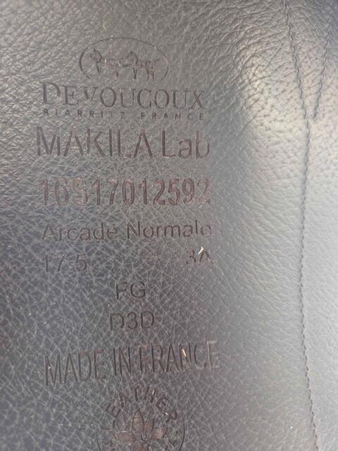 selle dressage DEVOUCOUX MAKILA LAB 17.5