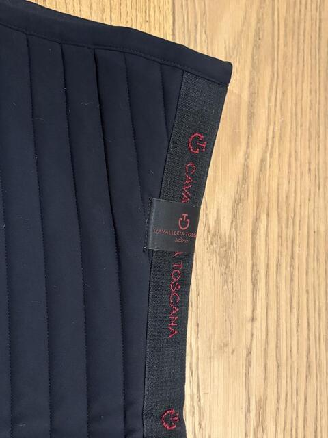 Tapis noir Cavalleria Toscana