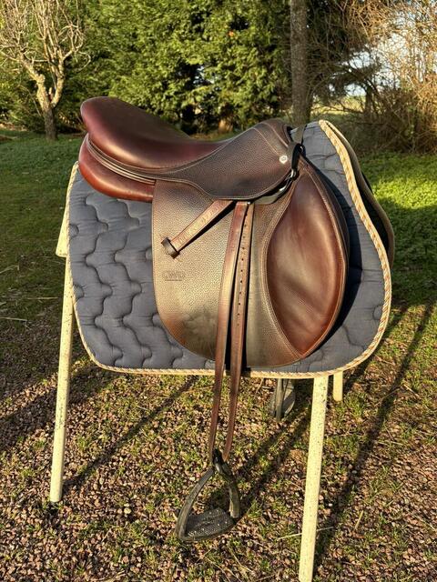 Selle CWD excellent état