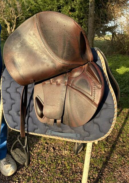 Selle CWD excellent état