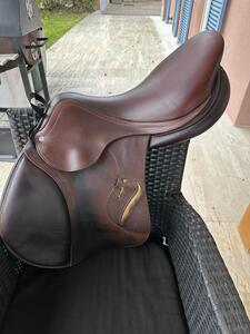 selle de saut d’obstacles Antares