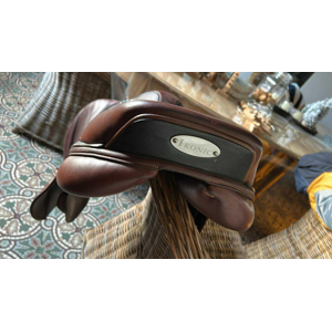 selle ikonic