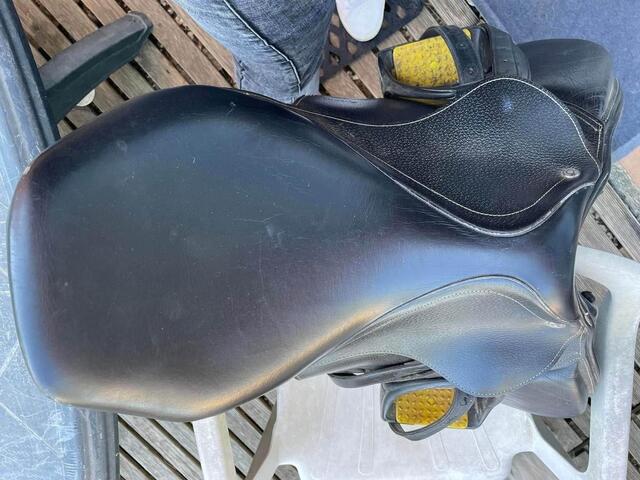 Selle équipée