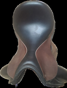 L'exellence de la selle de dressage - Custom Icon Flight