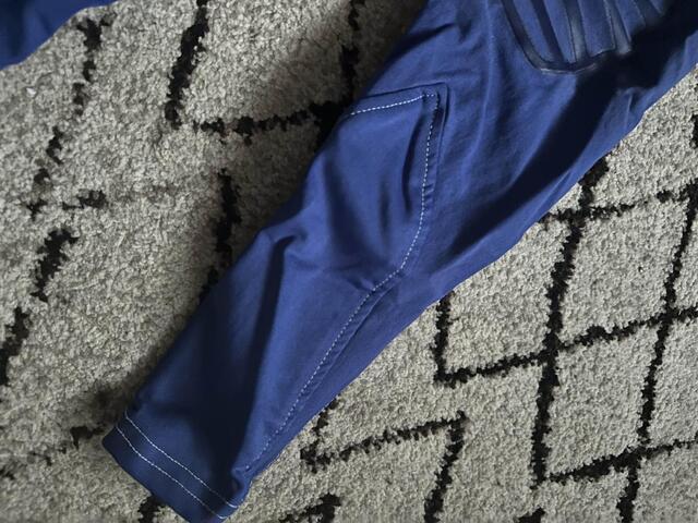 Pantalon bleu roi