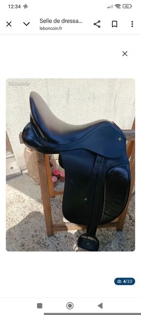 Selle de dressage