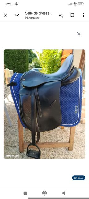 Selle de dressage