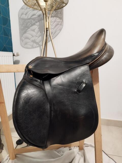 Selle 17 pouces