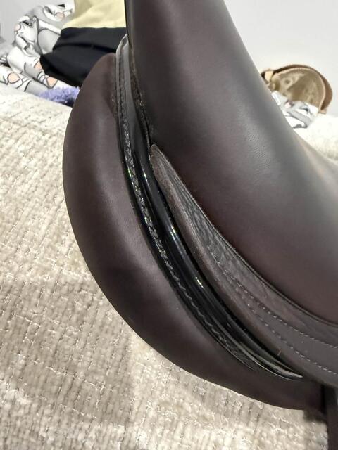 selle Antares connexion