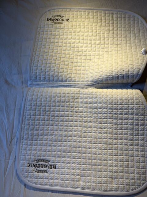 tapis blanc Devoucoux