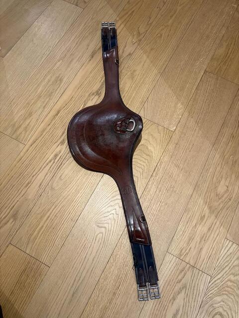 Selle Bruno Delgrange + sangle + amortisseur + étriers