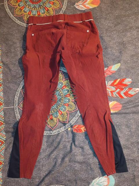 pantalon bordeaux flags and cup