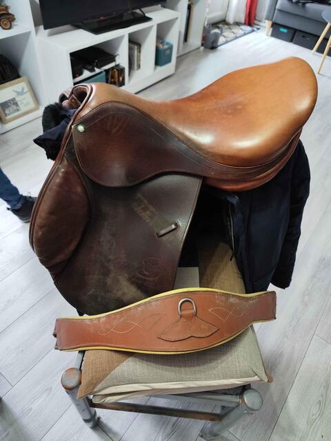 lot équitation avec selles, house, tapis coolback