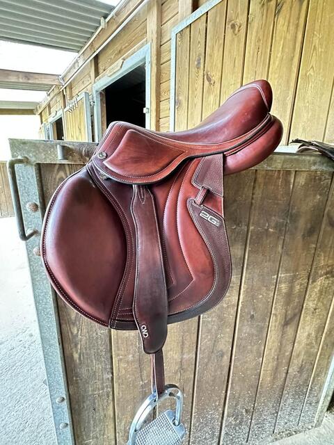 Selle CWD mademoiselle 2GS