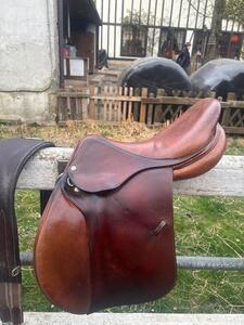 selle Devoucoux