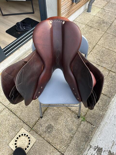 Selle Antares connexion 17p