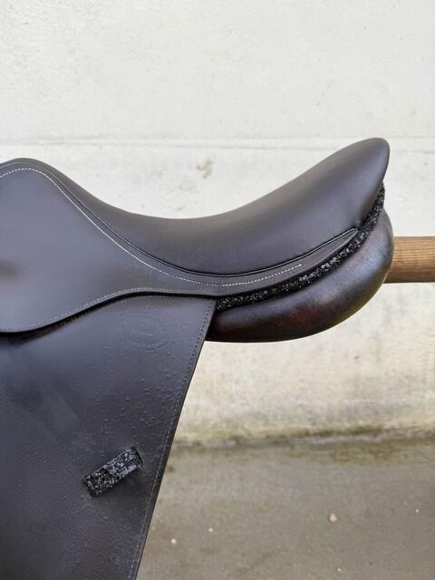 selle devoucoux Biarritz 16,5 p
