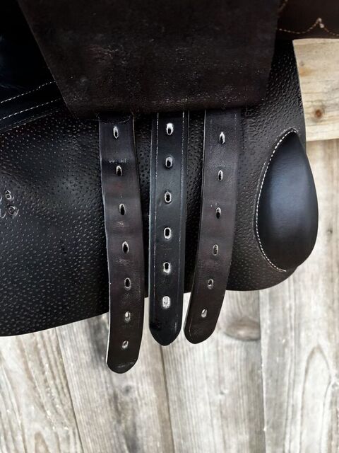 selle rebelle URGENT