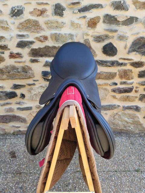 selle cuir 17"5