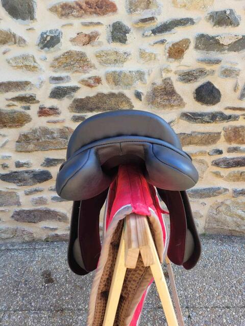 selle cuir 17"5