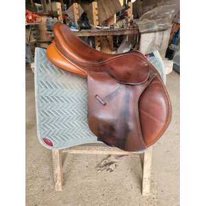 Selle bates caprilli care